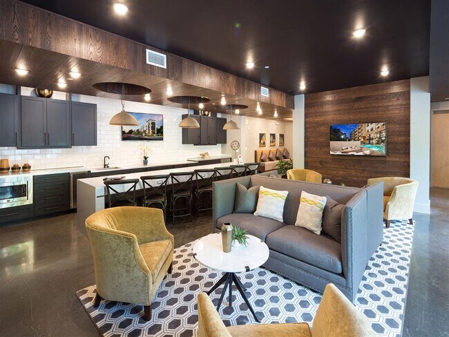 5115 Park Place