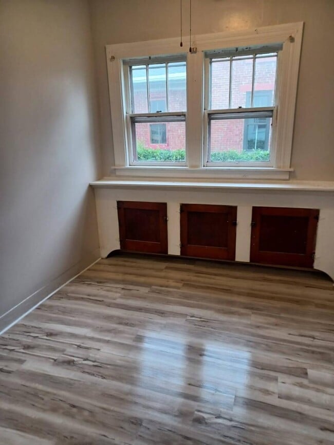 Building Photo - 1.0 bedroom in Richmond Indiana 47374 Unit 1 Rental