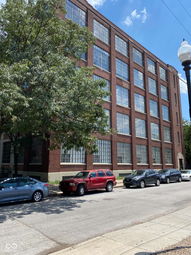 Photo - 611 N Park Ave Unit 302