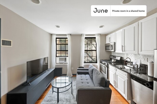 Room in Shared 3 bed/1 bath home in East Village