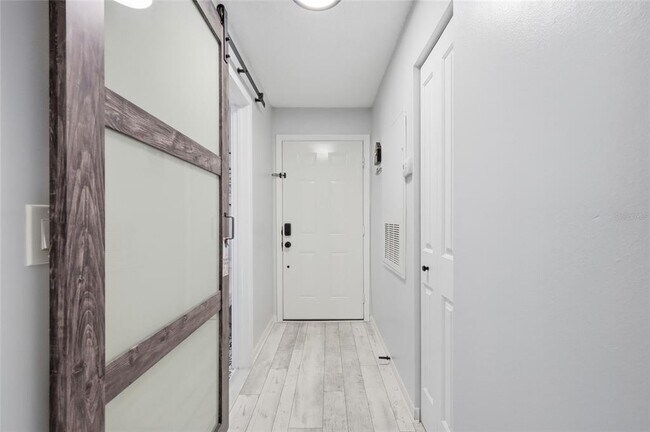 Photo - 2532 Grassy Point Dr Unit 206