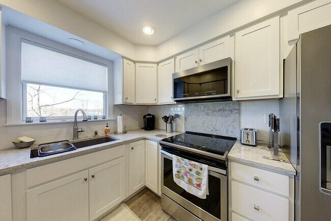 Photo - 2 Boulevard Unit 2