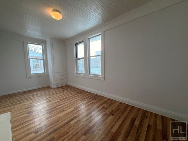 Photo - WEST 11 STREET