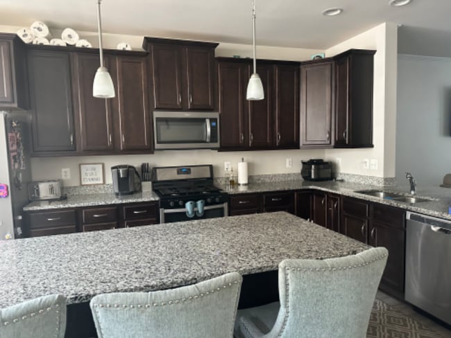 Photo - 3011 Osprey Way N