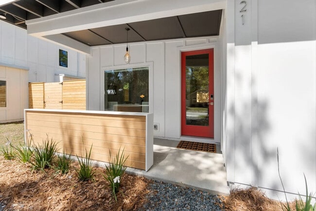 Photo - 21 Pearl St Unit ID1281964P