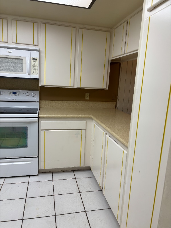 Photo - 1902 Grand Bahama Dr E