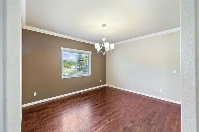 Photo - MOVE IN READY! Heat pump with A/C - 4 bdrm home with den and large loft, fenced back yard. On cul...