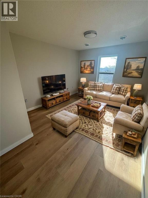 Photo - 12 Benjamin St