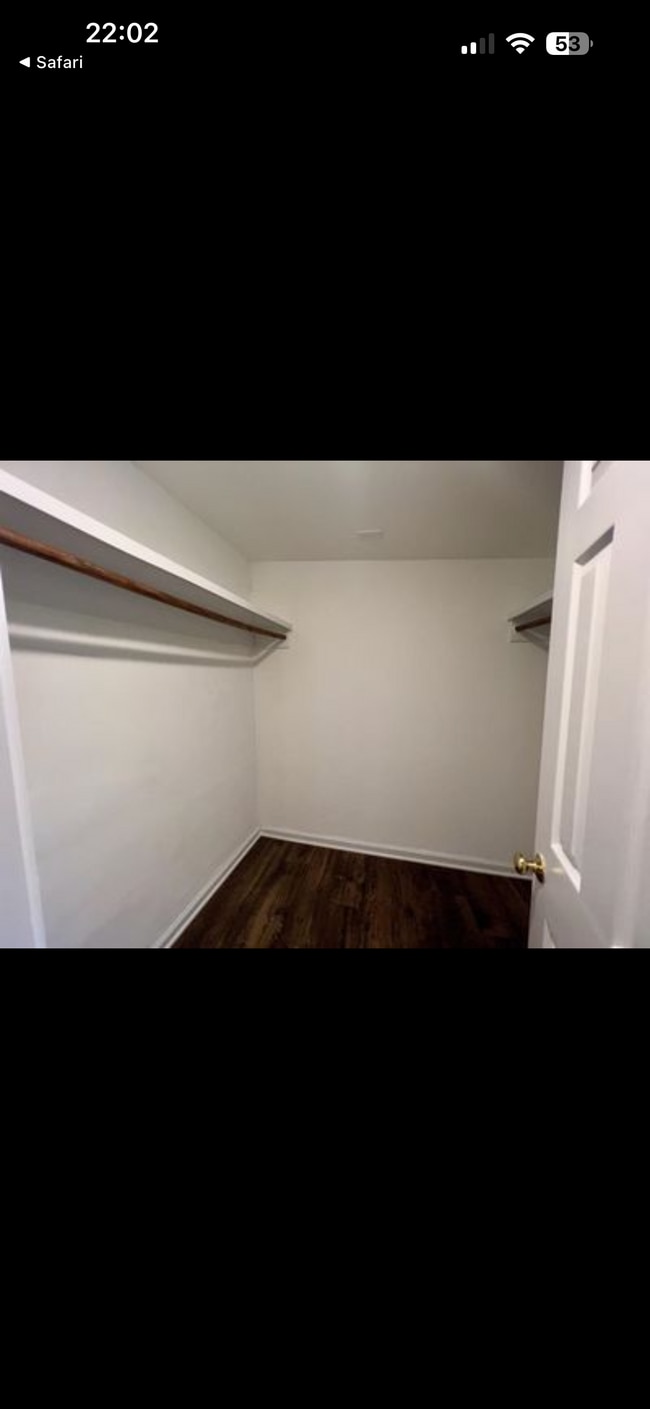 Photo - 832 W Stallings St