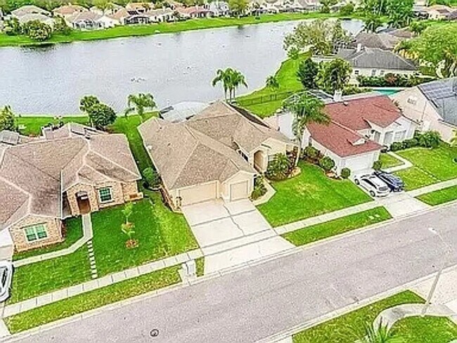 Photo - 2415 Raven Croft Ct