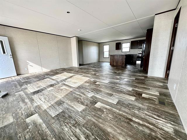 Building Photo - 840 Private Rd 701 Rental