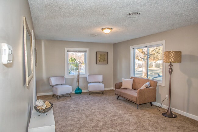 Photo - Beautifully Updated Ranch for Rent!