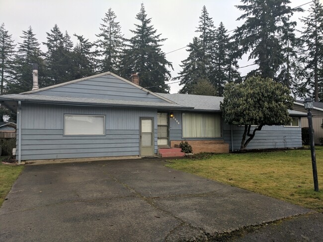3 Bedroom Ranch Style Home in the Centenni... - 3 Bedroom Ranch Style Home in the Centenni...