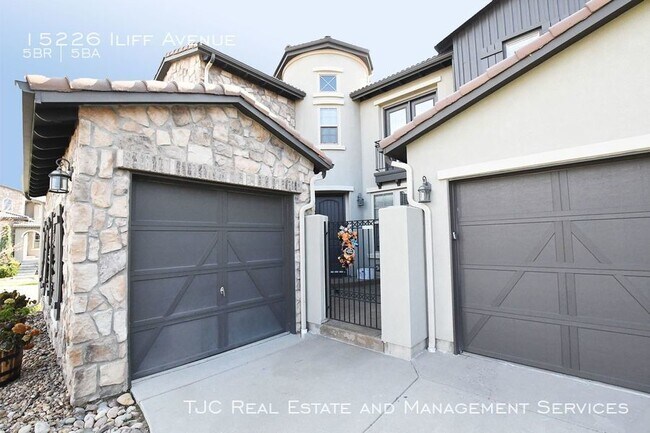 Photo - Solterra Home for Rent!