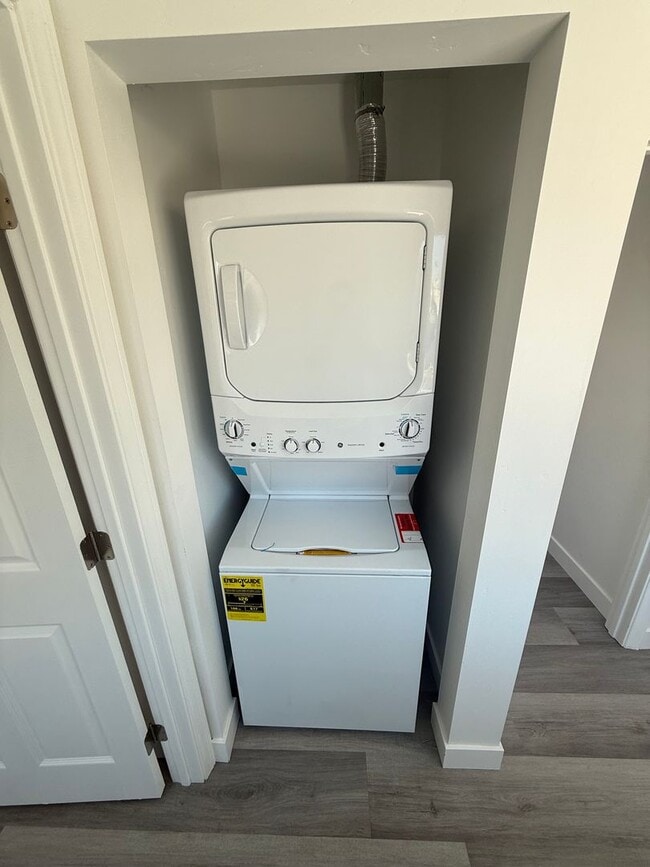 Photo - College Ave Triplex Unit #3