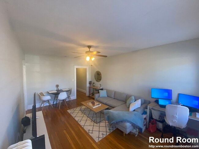 Photo - 1746 Commonwealth Ave Unit 5