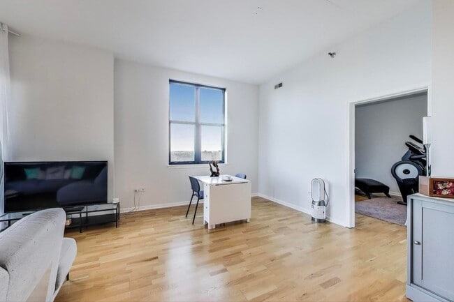 Photo - 1464 S Michigan Ave Unit 1904