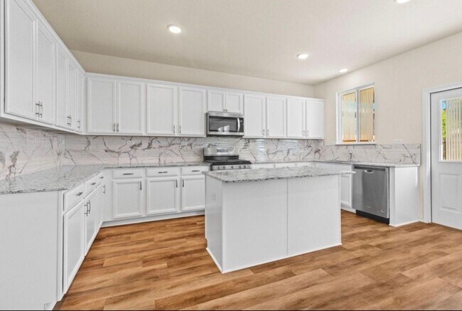 13011 Sendero Roble