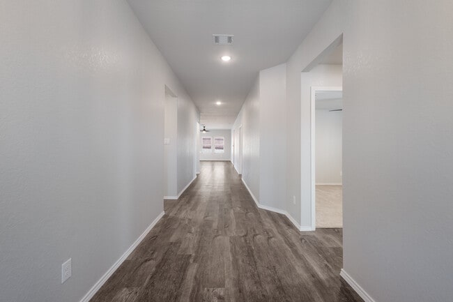 Photo - 31681 Nimbus Dr