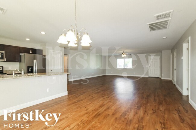 Photo - 4243 W Bluefield Ave