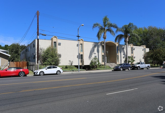 Building Photo - 11915 Burbank Blvd Rental