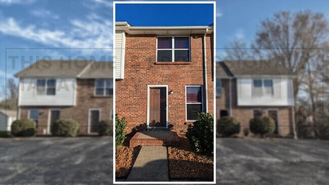 Photo - 1531 E Knollwood Cir