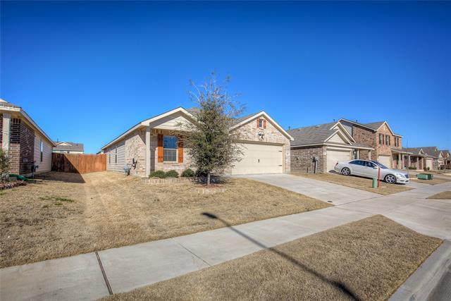 Photo - 404 Falling Star Dr