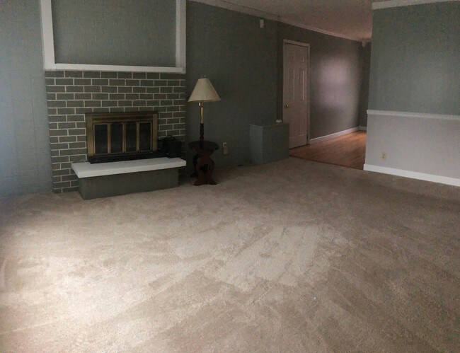 Photo - 8214 Shibler Dr