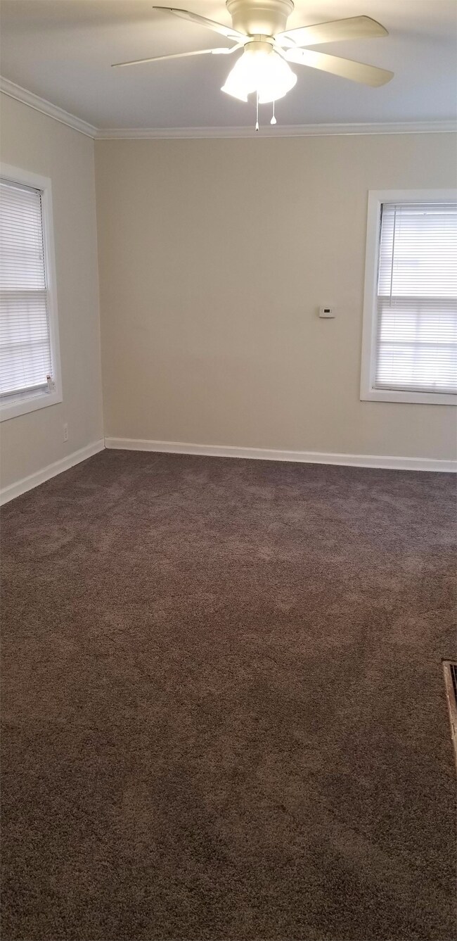 Photo - 950 Stallings Ave SE Casa