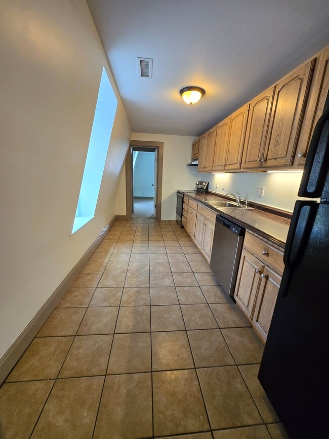 127 Pearl St Unit 2N