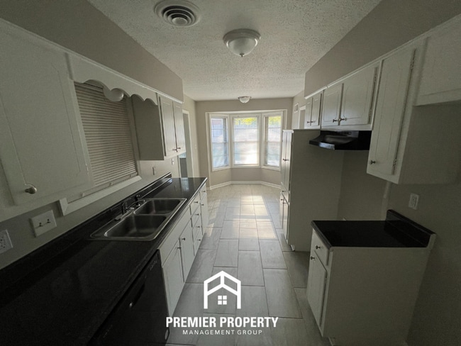 Photo - 5374 Hudgins Rd