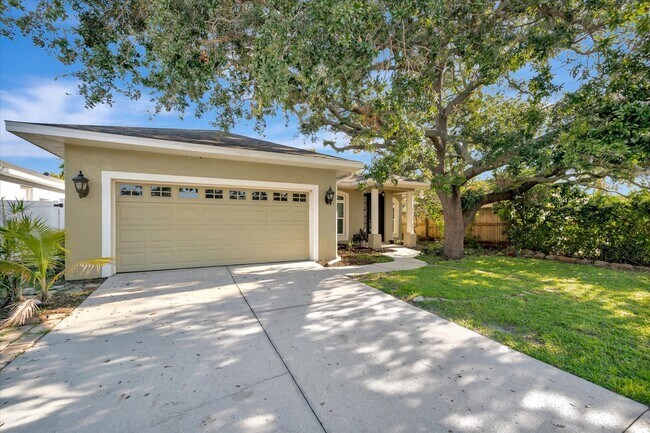 Photo - Beautiful 4 bed/ 3.5 bath Rental ~ Sarasota