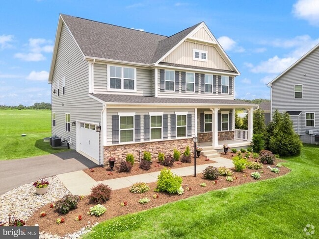 Building Photo - 12914 Hazelwood Dr Rental
