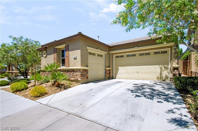 2668 Bad Rock Cir