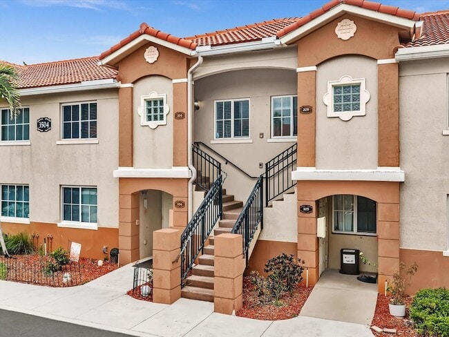 Building Photo - 3504 Briar Bay Blvd Unit 204