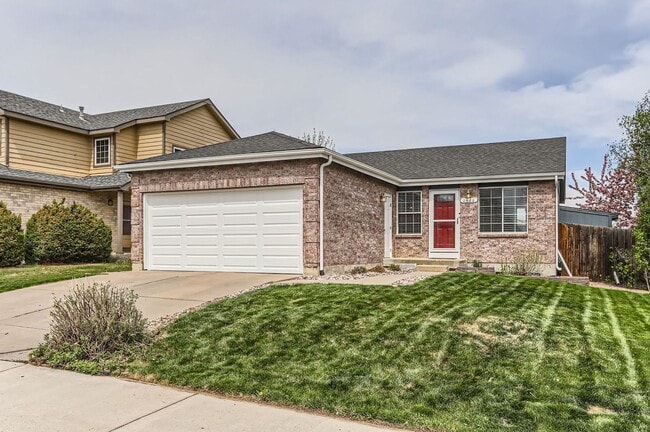 AVAILABLE NOW! Sweet Little House In Westlake - AVAILABLE NOW! Sweet Little House In Westlake