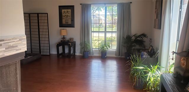 Photo - 604 Bluebonnet Dr