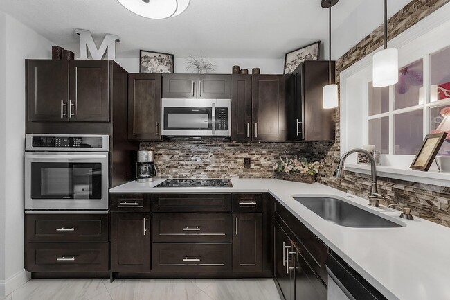 Building Photo - 517 Ibis Dr