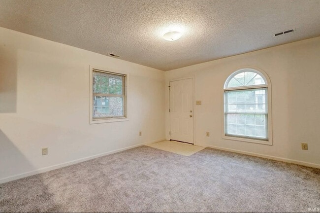 Photo - 894 E Sherwood Hills Dr