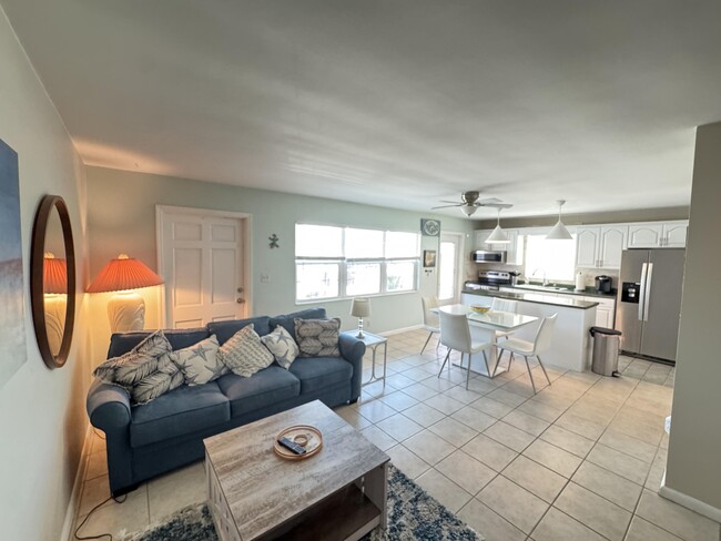 Building Photo - 5505 N Ocean Blvd Unit 2-101 Rental