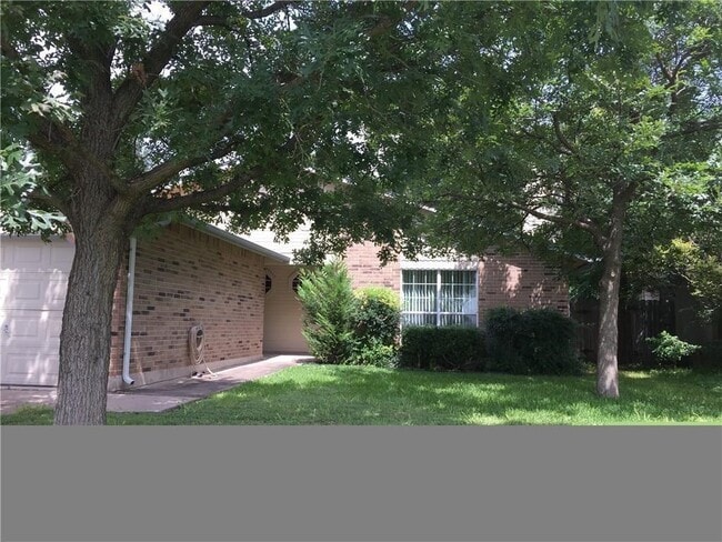 Building Photo - 7210 Lilac Ln Rental