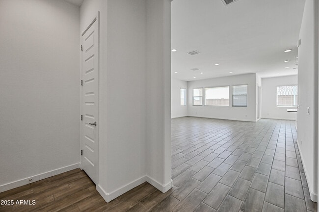 Photo - 14913 W Cottontail Ln