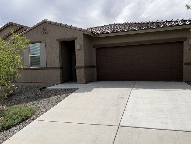 Photo - Vail School District with great views 4 bedroom plus den