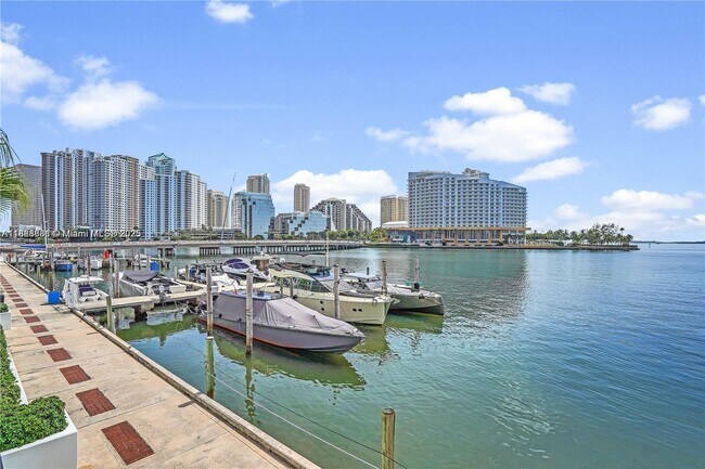 Photo - 999 Brickell Bay Dr Unit 504