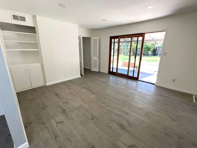 Photo - 3736 Orangerie Way