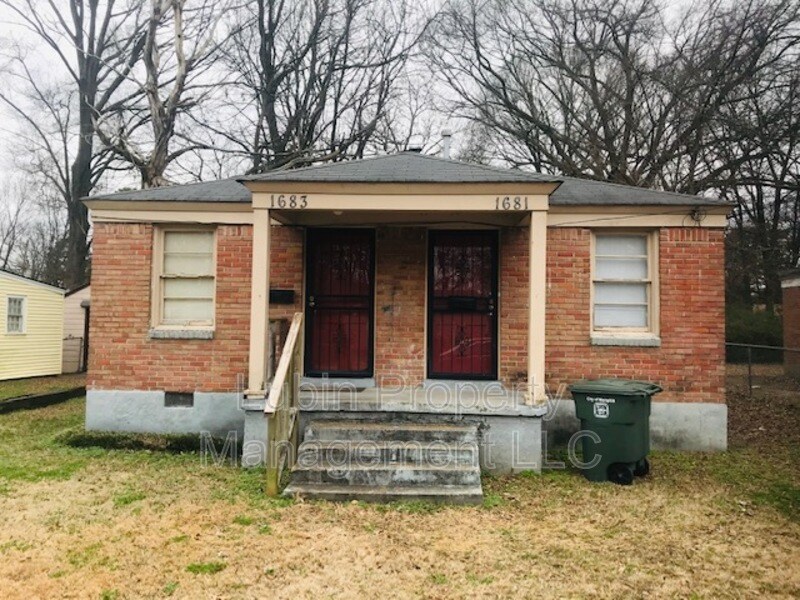 Photo - 1681 Echles St