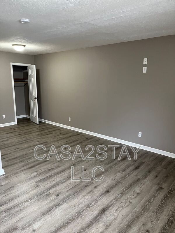 Photo - 411 Iowa Ave Unit 3