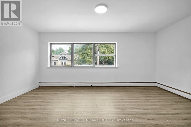 Photo - 20 Craig St Unit 8