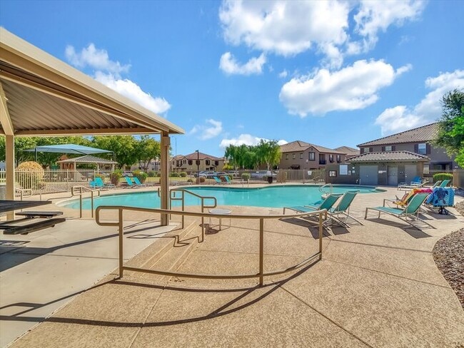 Photo - 1330 S Aaron