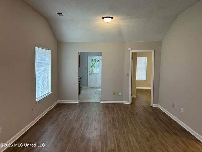Photo - 2900 Brachton Cove W